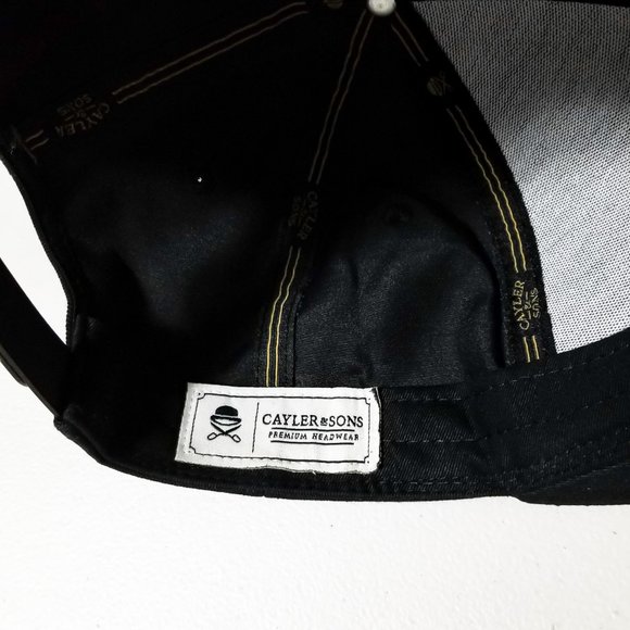 HOST PICK❗️ Cayler & Sons Snapback Hat - NWOT - Picture 8 of 8